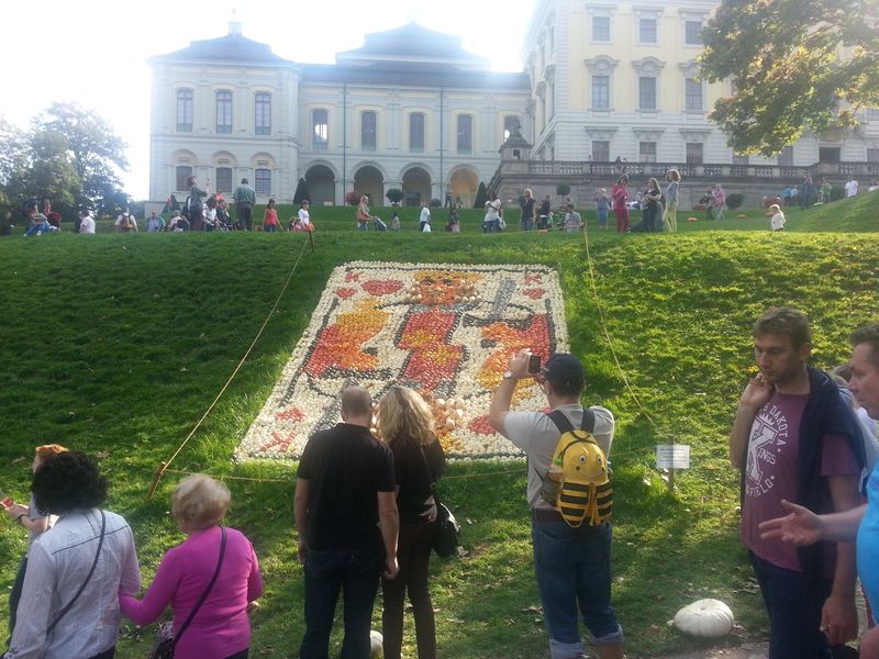 Herzkönig aus Kürbissen